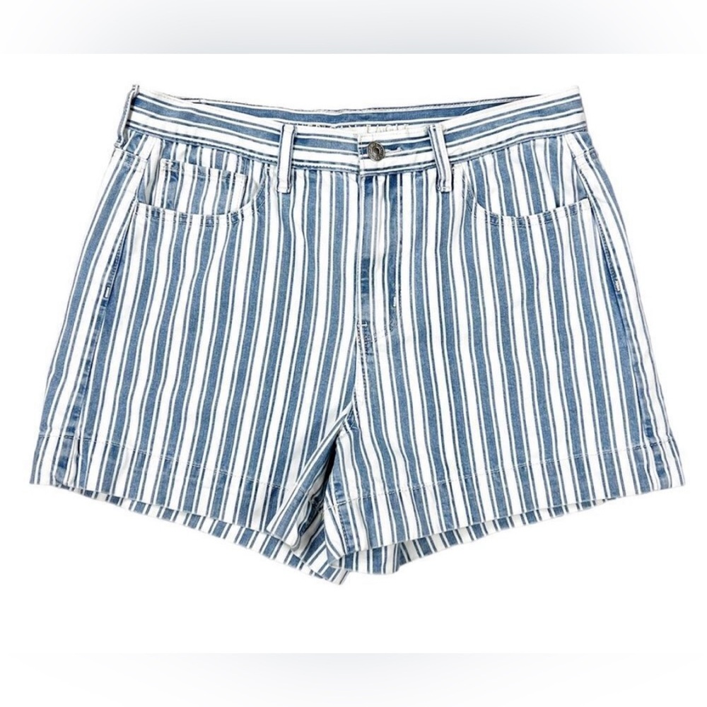 AMERICAN EAGLE Mom Short High Rise Denim Blue & White Striped Size 10